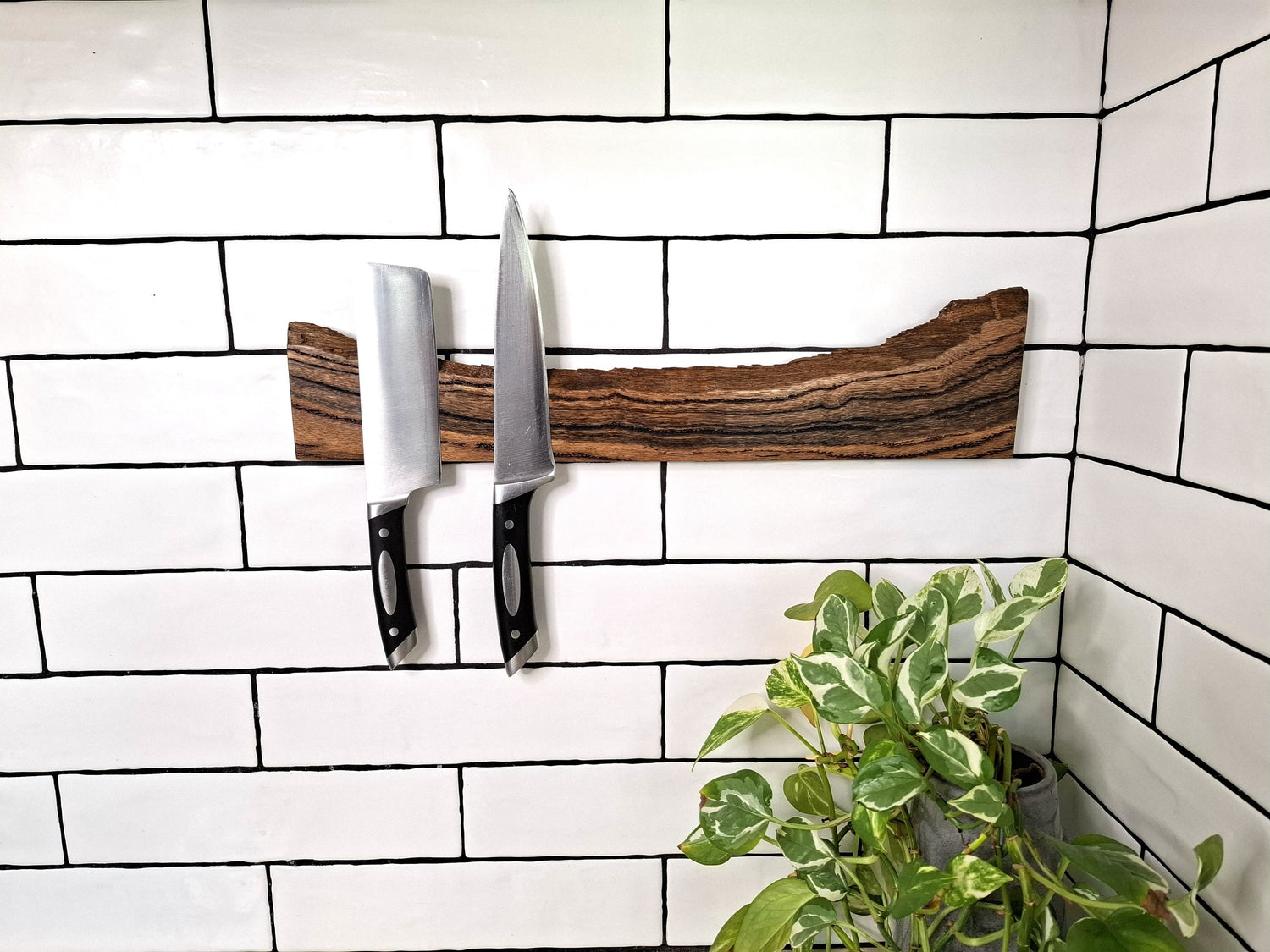 Wall Mounted Knife Holders