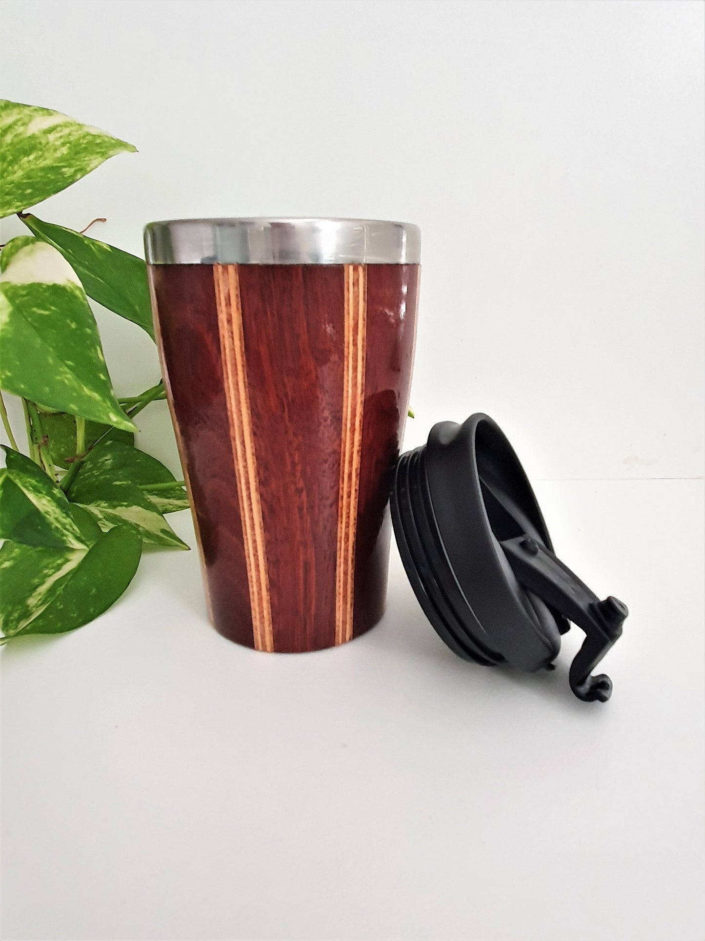 Handmade Wooden Travel Mug: Insulated Eco-Friendly Coffee Tumbler